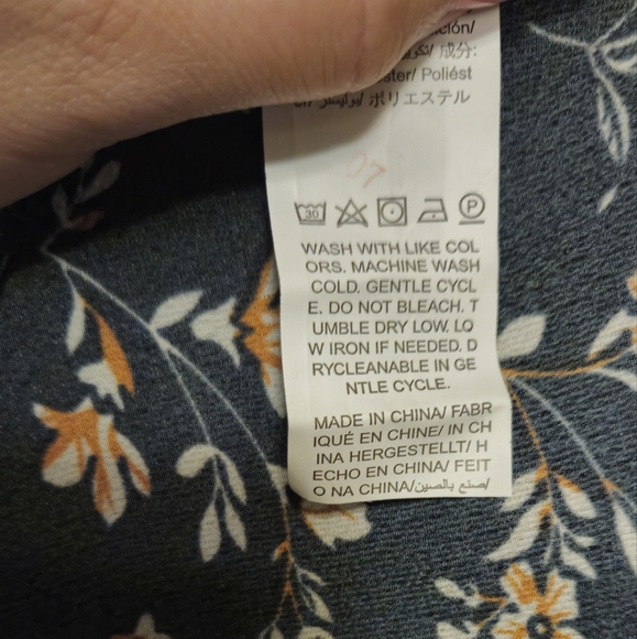 Boho Floral Dark Green/Gray Ruffle Hem Midi Wrap Dress, A Line Style Size Large - Picture 4 of 5